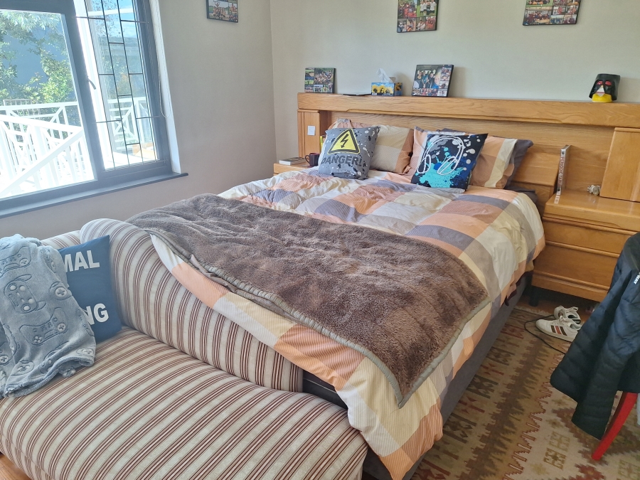 4 Bedroom Property for Sale in Hartenbos Central Western Cape